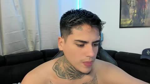 max online show from 02/09/25, 10:43