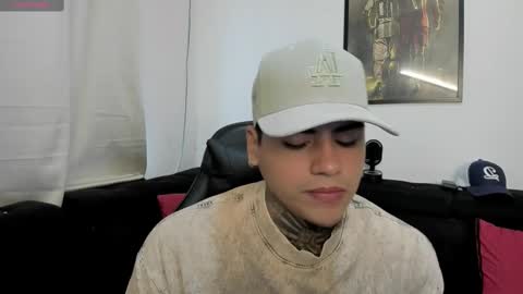 max online show from 10/26/25, 12:00