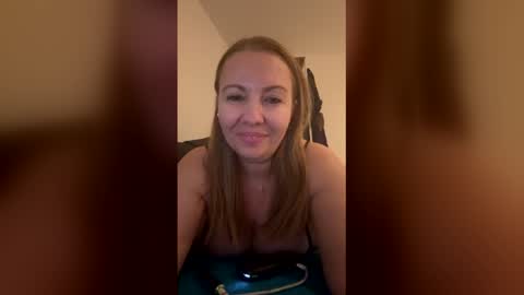 Madaluna online show from 02/27/26, 09:04