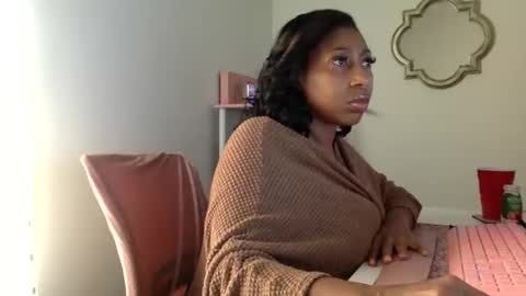 madam_glam online show from 04/01/26, 04:59