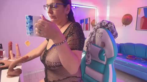 Madame Scarllet  online show from 04/23/26, 11:42