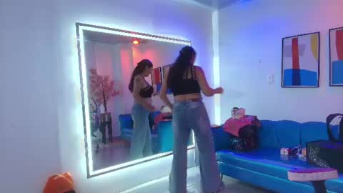 Madame Scarllet  online show from 07/25/26, 11:30