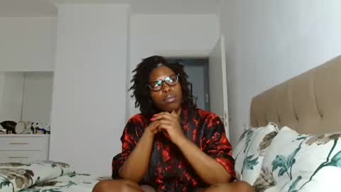 YourMadamIndigo online show from 04/20/26, 03:15