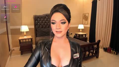 Snapshot of madammistressdominatrixxx chatting on 02/27/25, 10:53 Alison Kloss online show from 02/27/25, 10:53