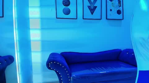 maddie_t18 online show from 04/18/26, 11:58