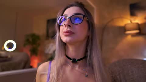 Maddie online show from 04/12/26, 06:35