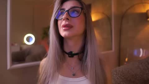 Maddie online show from 04/20/26, 06:31