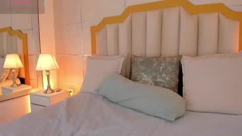    online show from 04/15/26, 07:43