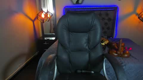 Maddie online show from 12/03/24, 05:01