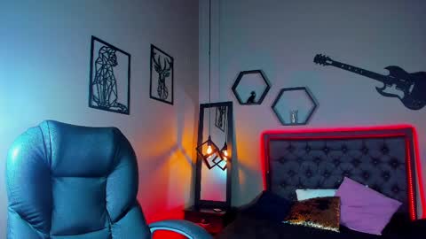 Maddie online show from 03/05/25, 08:53