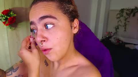 Maddie online show from 10/26/25, 03:07