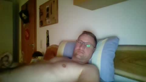 Maddin online show from 11/20/25, 06:51