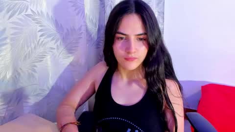 maddy8_ online show from 12/18/24, 11:02