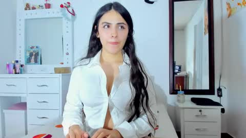 maddy8_ online show from 02/08/25, 01:54