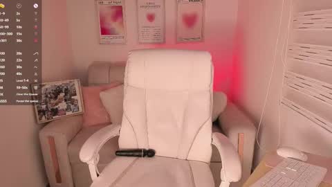 Maddy online show from 10/24/25, 10:50