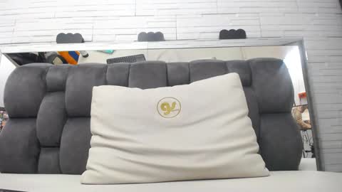 Snapshot of maddy_cartter chatting on 01/27/25, 09:44 maddy cartter online show from 01/27/25, 09:44