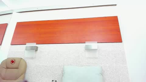 Snapshot of maddy_cartter chatting on 11/14/25, 10:36 maddy cartter online show from 11/14/25, 10:36