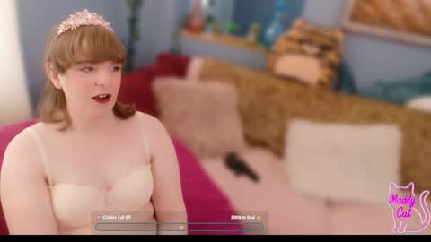 Maddy Cat online show from 12/01/25, 05:40