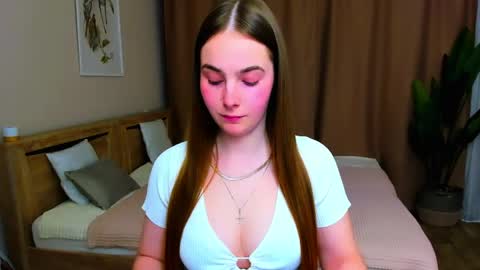 maddy_gate online show from 04/03/26, 10:08