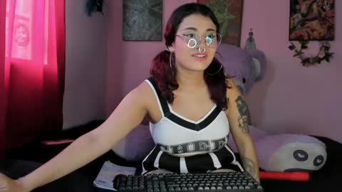 Maddy  online show from 05/25/26, 09:21