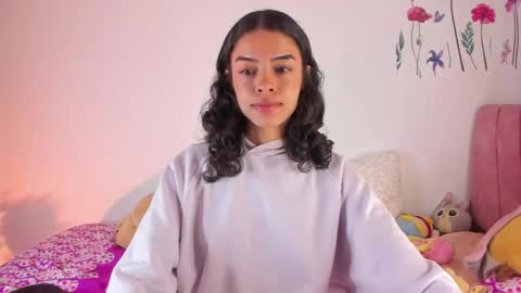 maddy_parker__ online show from 04/10/26, 11:53