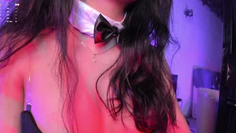 Snapshot of maddy_rios chatting on 01/23/25, 05:24 maddy_rios online show from 01/23/25, 05:24