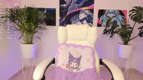 maddy_uwu online show from 12/02/24, 10:07