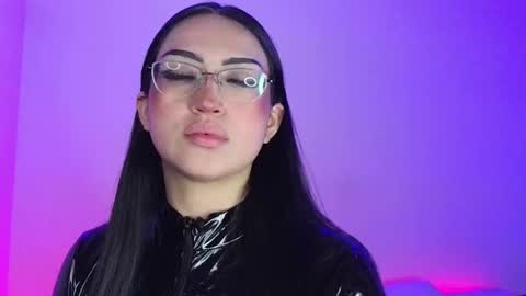 Snapshot of maddyghost chatting on 09/09/25, 10:31   Please followme and rate me your thumbs up online show from 09/09/25, 10:31