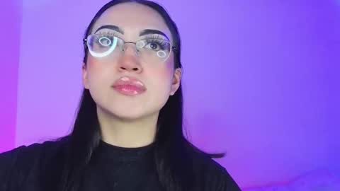 Snapshot of maddyghost chatting on 09/11/25, 08:42   Please followme and rate me your thumbs up online show from 09/11/25, 08:42