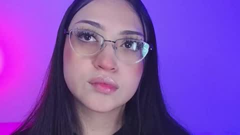 Snapshot of maddyghost chatting on 09/29/25, 06:13   Please followme and rate me your thumbs up online show from 09/29/25, 06:13