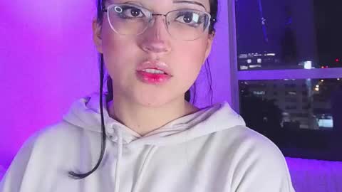 Snapshot of maddyghost chatting on 11/13/25, 11:58 Please followme and rate me your thumbs up online show from 11/13/25, 11:58