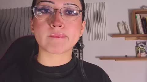 Snapshot of maddyghost chatting on 11/21/25, 11:03 Please followme and rate me your thumbs up online show from 11/21/25, 11:03