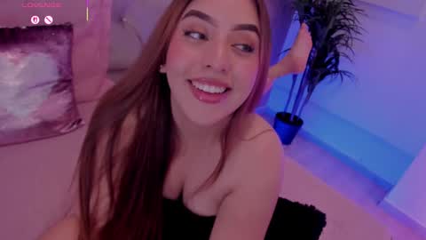 Lina  online show from 03/05/25, 07:17