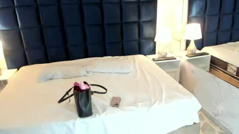 Snapshot of maddysexx_ chatting on 06/14/26, 10:50 Maddy online show from 06/14/26, 10:50