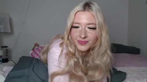 maddyyy call me yours tho online show from 03/02/26, 11:11