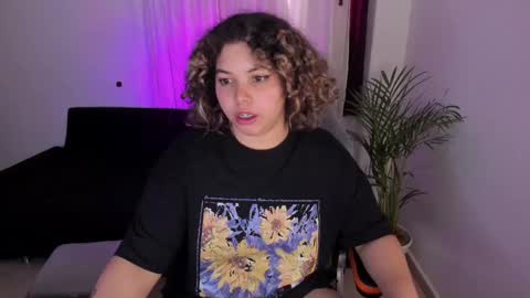 madelaine_taylor online show from 01/11/25, 11:45