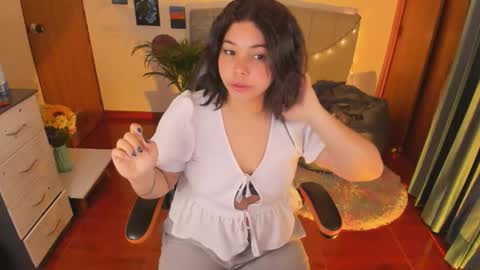 madelaine_taylor online show from 09/11/25, 10:04