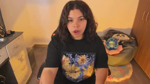 madelaine_taylor online show from 10/05/25, 04:05