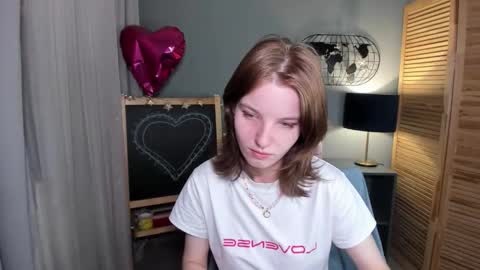 madelaines online show from 09/17/25, 08:49