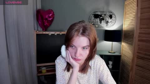 madelaines online show from 10/12/25, 10:25