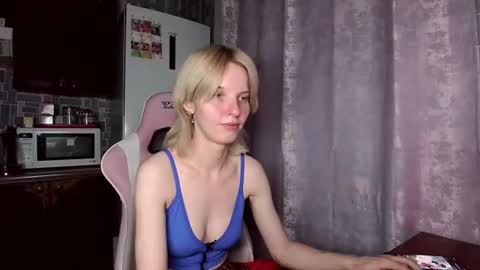 Snapshot of madelaines chatting on 06/26/26, 04:55 madelaines online show from 06/26/26, 04:55