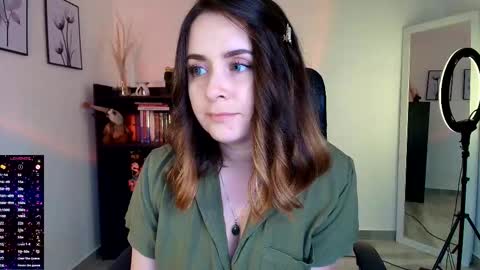 madelamee online show from 02/02/26, 09:57