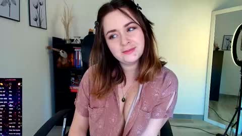 madelamee online show from 02/04/26, 05:30