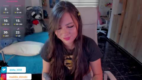 Emily     Only Fans  online show from 04/01/26, 09:23