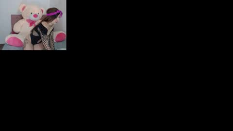 madelen_2 online show from 03/17/26, 08:34