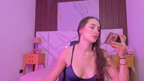 Madeline  online show from 01/17/26, 03:55