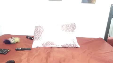 Madeline online show from 10/04/25, 12:03