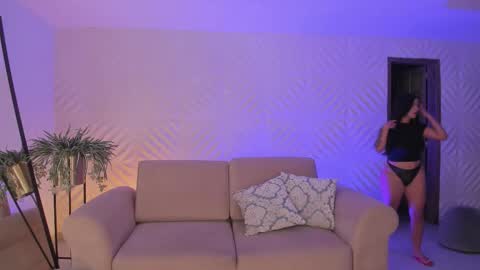 Madeline online show from 03/11/26, 09:04