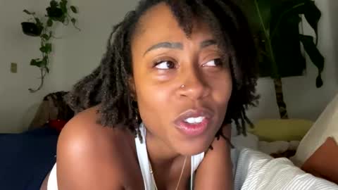 Snapshot of madelynrosee chatting on 01/07/26, 11:12 BigMamaa online show from 01/07/26, 11:12