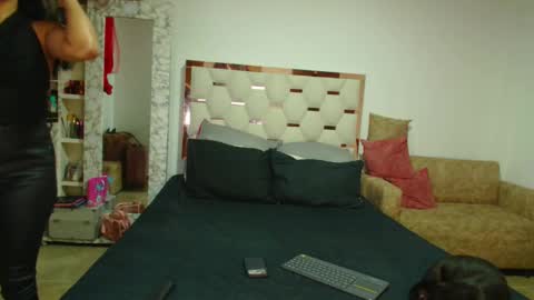 madelyn roses online show from 02/01/26, 02:54